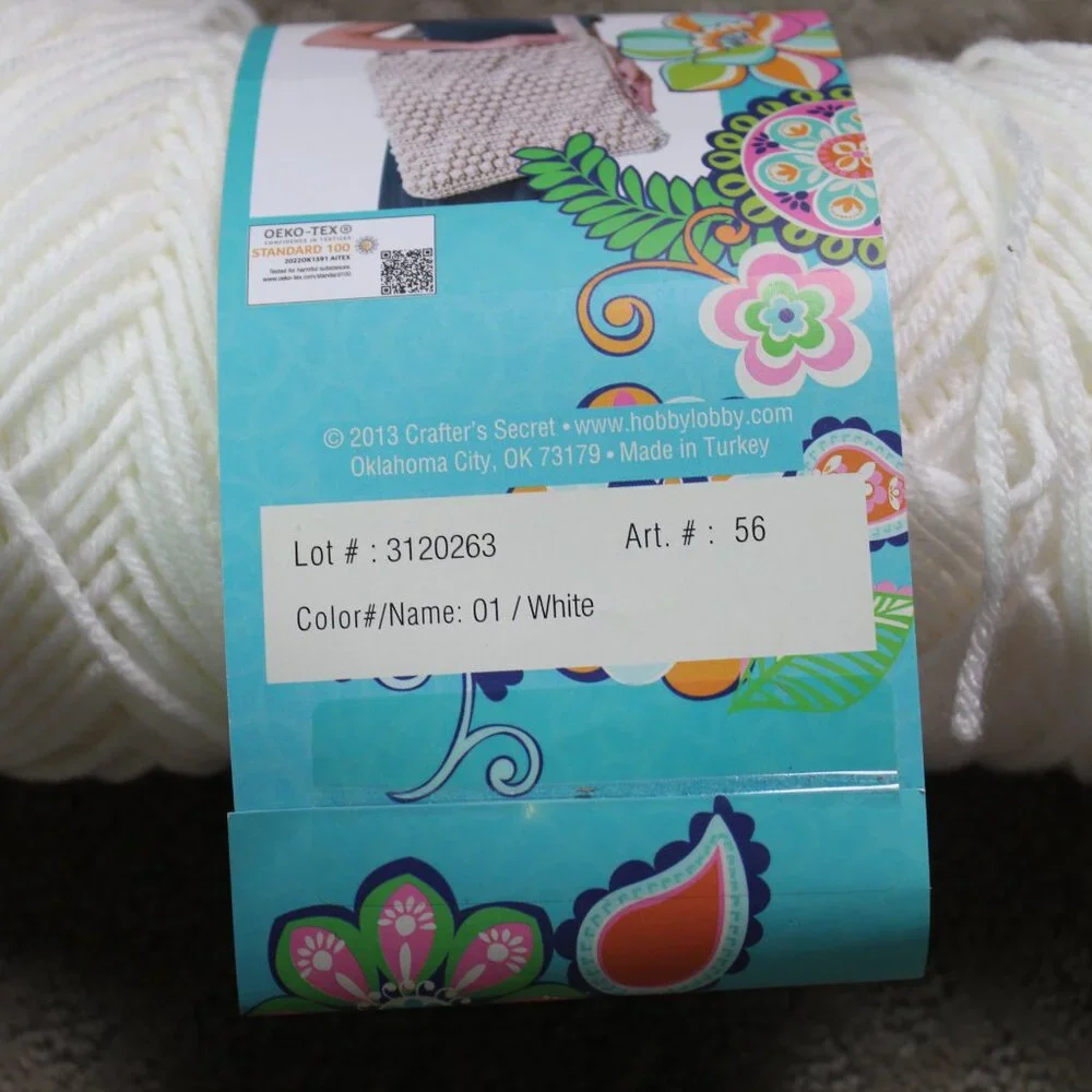 2 Skeins Crafter's Secret Big Idea White & Multi-Color Christmas 605 yds ea